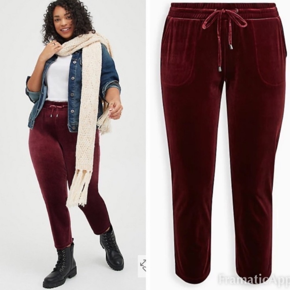 Torrid Pull-On Relaxed Taper Velvet High-Rise Pants Red Maroon Size 2 M